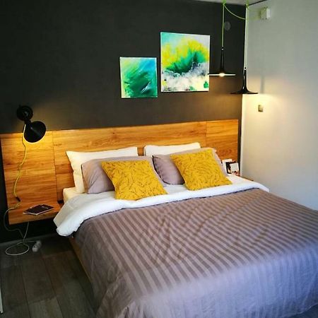 Cres Art Studio Lime Apartment Ngoại thất bức ảnh