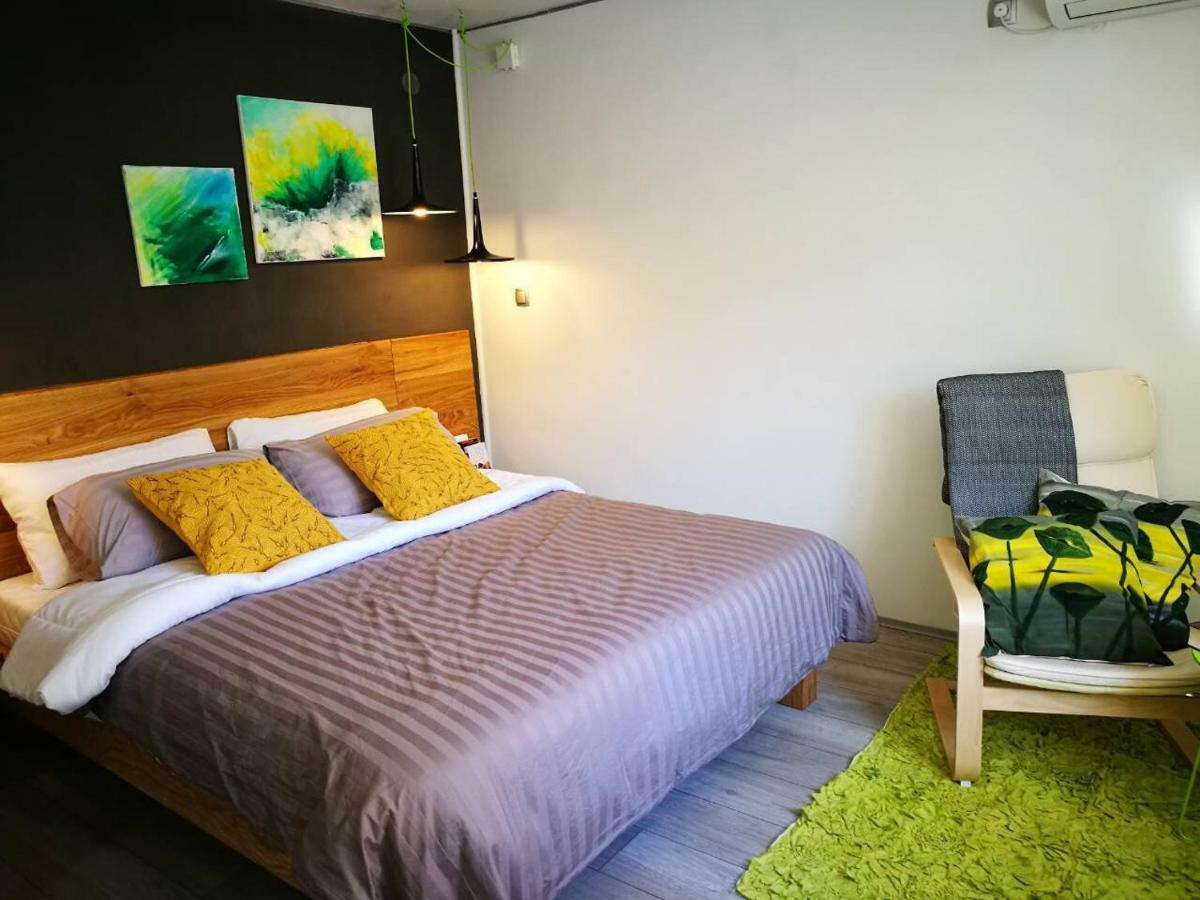 Cres Art Studio Lime Apartment Ngoại thất bức ảnh