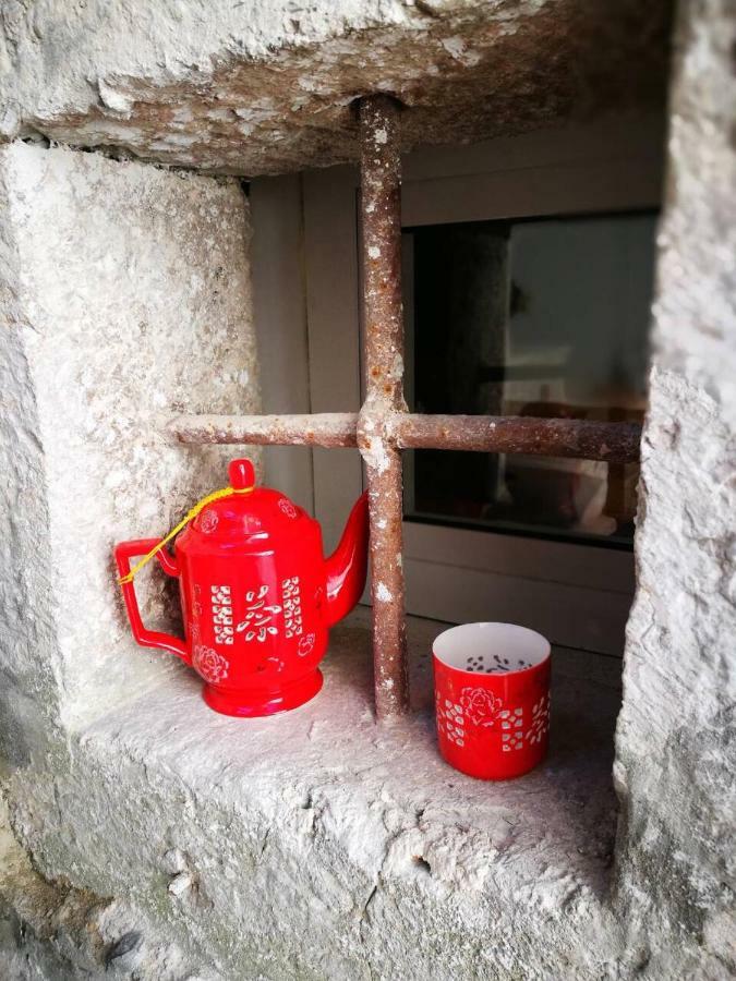 Cres Art Studio Lime Apartment Ngoại thất bức ảnh