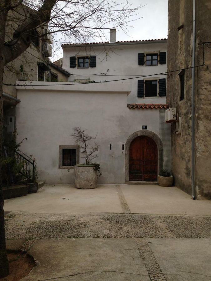 Cres Art Studio Lime Apartment Ngoại thất bức ảnh