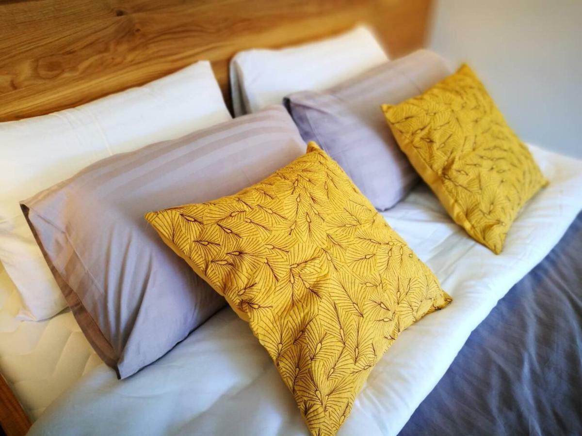 Cres Art Studio Lime Apartment Ngoại thất bức ảnh