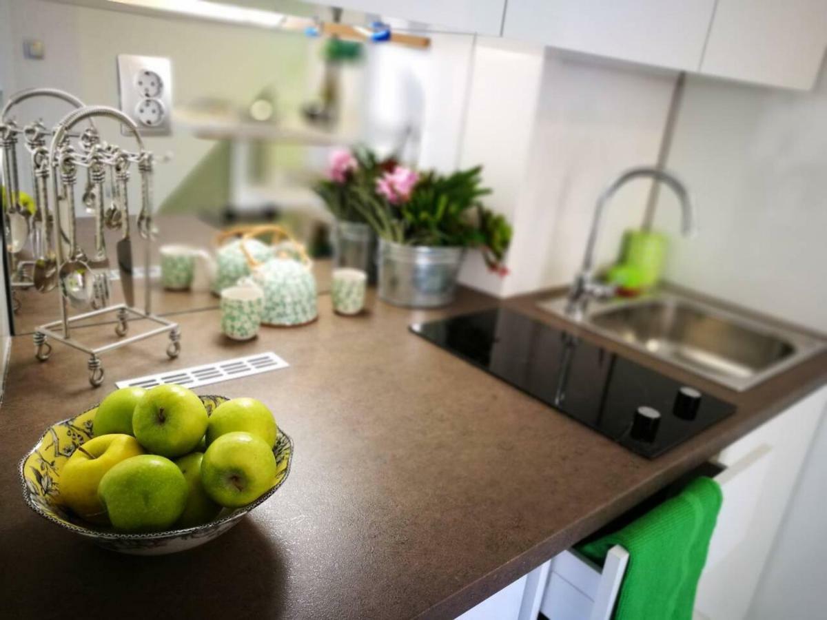 Cres Art Studio Lime Apartment Ngoại thất bức ảnh